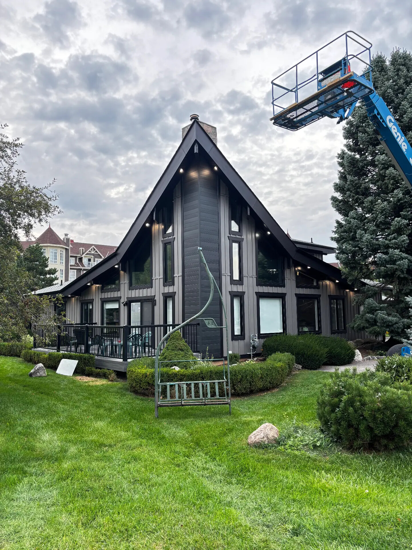 Exterior makeover — Blue Mountain area